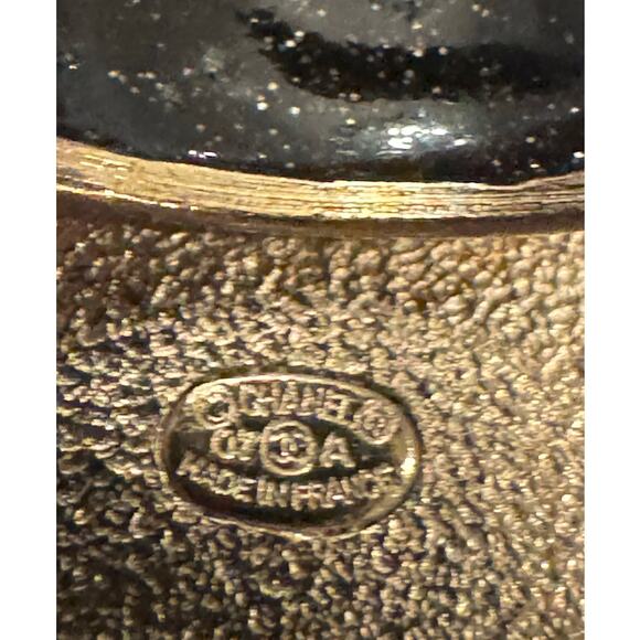 Chanel Purple Pink Yellow Gripoix Ring CGHW 07A 6.5 Authentic CoA - Picture 4 of 6